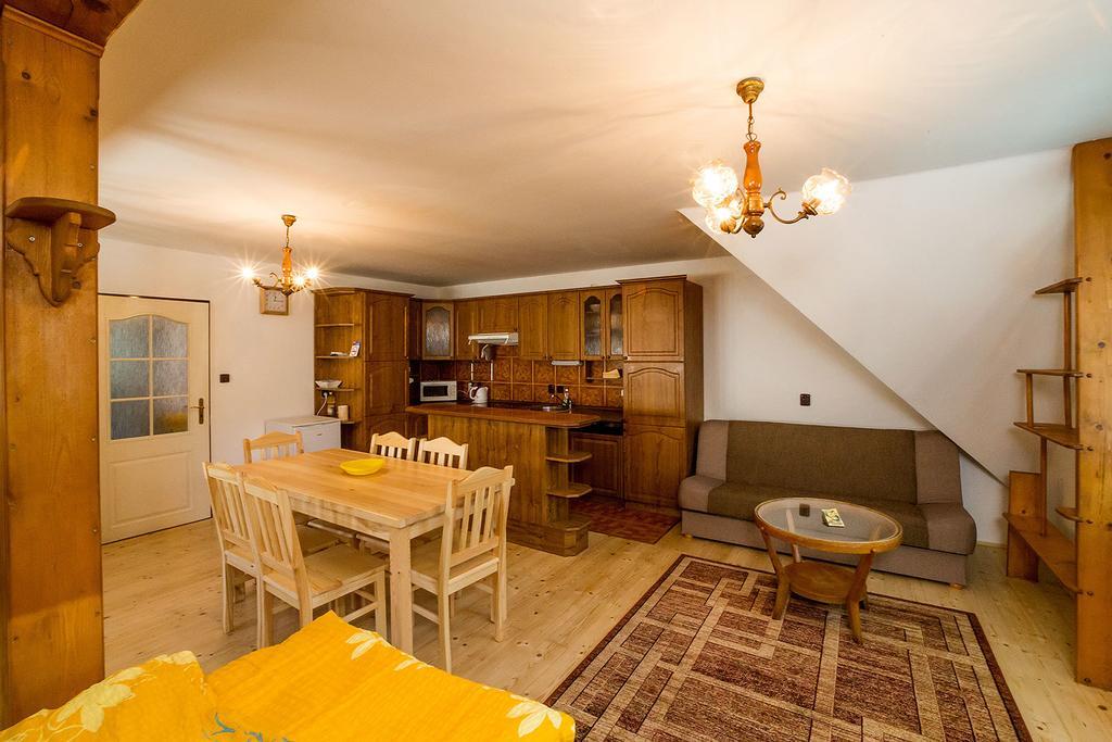 Hostel Havana Cesky Krumlov Quarto foto